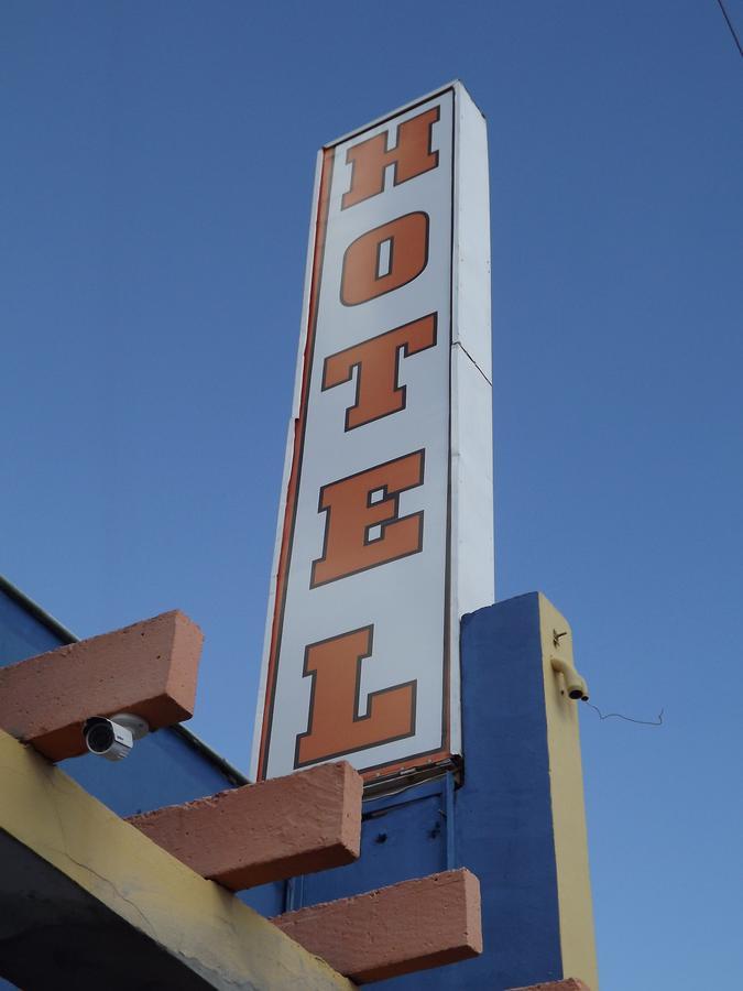 Hotel Vitalli Avanhandava エクステリア 写真